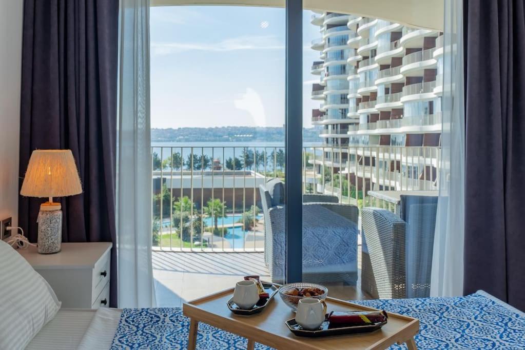 Golden Stones House Sea And Lake View Istanboel Buitenkant foto